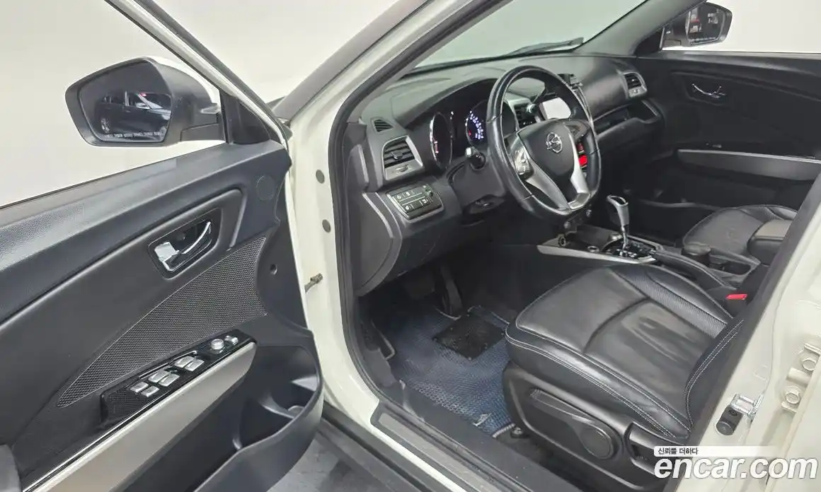 SsangYong TIBOLI 2016 1.6 автомат (гидро), фото 10