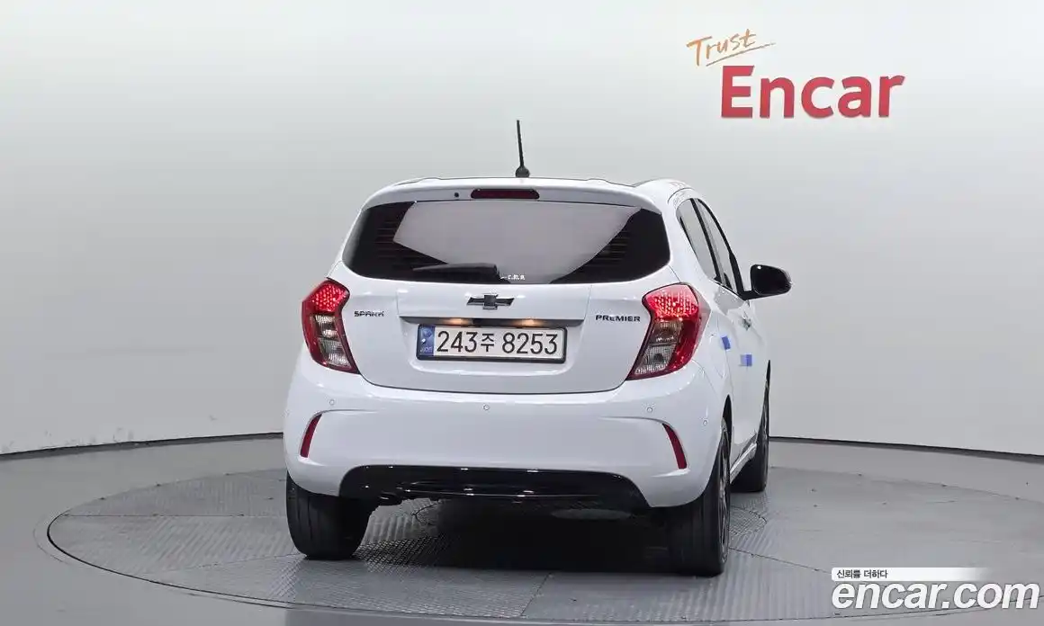 Chevrolet Spark 2022 1.0 автомат (гидро), фото 4