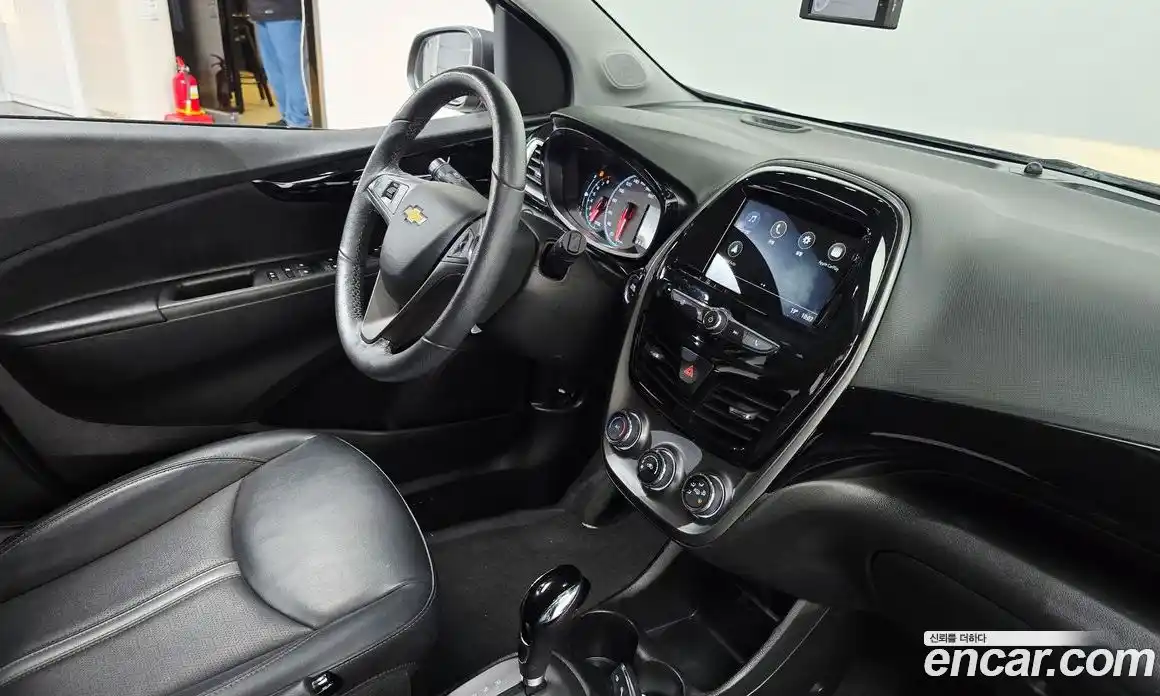 Chevrolet Spark 2021 1.0 автомат (гидро), фото 25