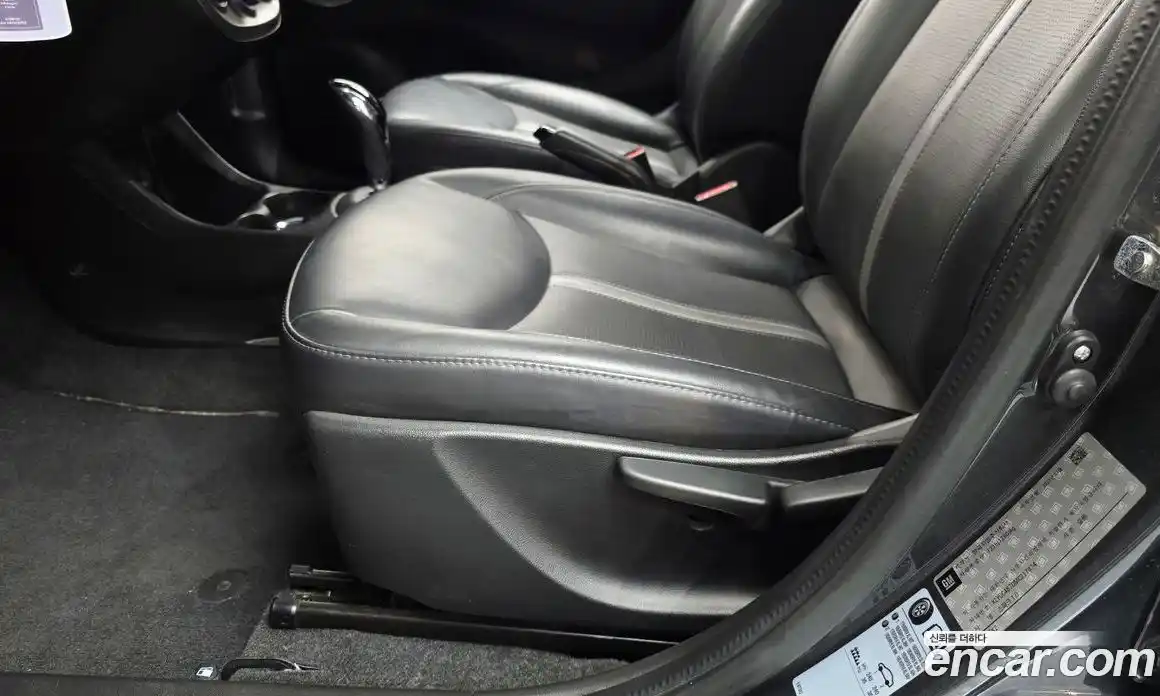 Chevrolet Spark 2021 1.0 автомат (гидро), фото 30