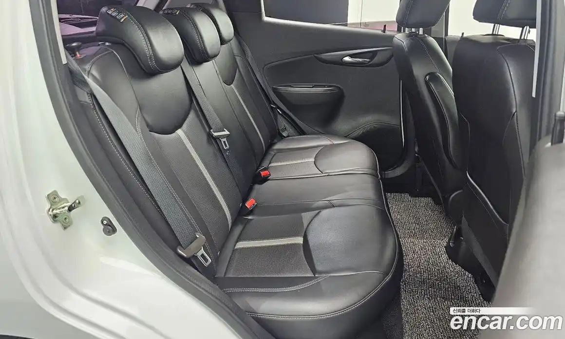 Chevrolet Spark 2020 1.0 автомат (гидро), фото 11