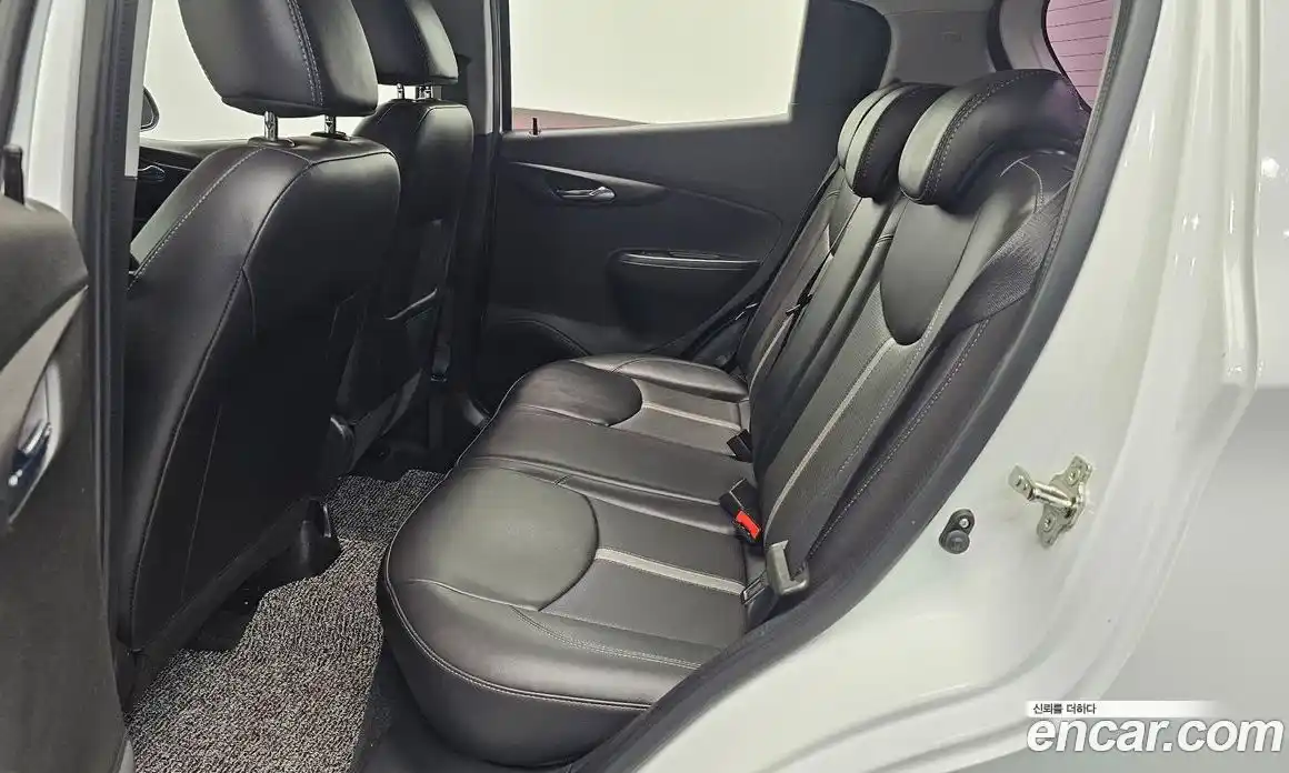 Chevrolet Spark 2020 1.0 автомат (гидро), фото 12
