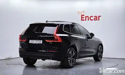 Volvo XC60 2018 2.0 автомат (гидро), миниатюра 2