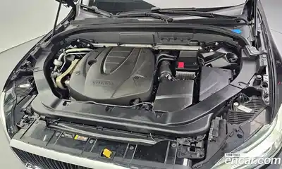 Volvo XC60 2018 2.0 автомат (гидро), миниатюра 6