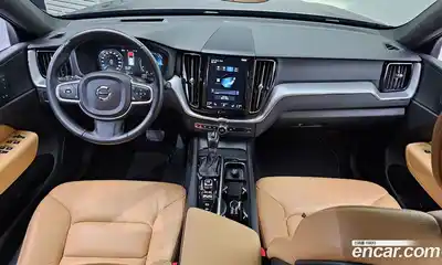 Volvo XC60 2018 2.0 автомат (гидро), миниатюра 10