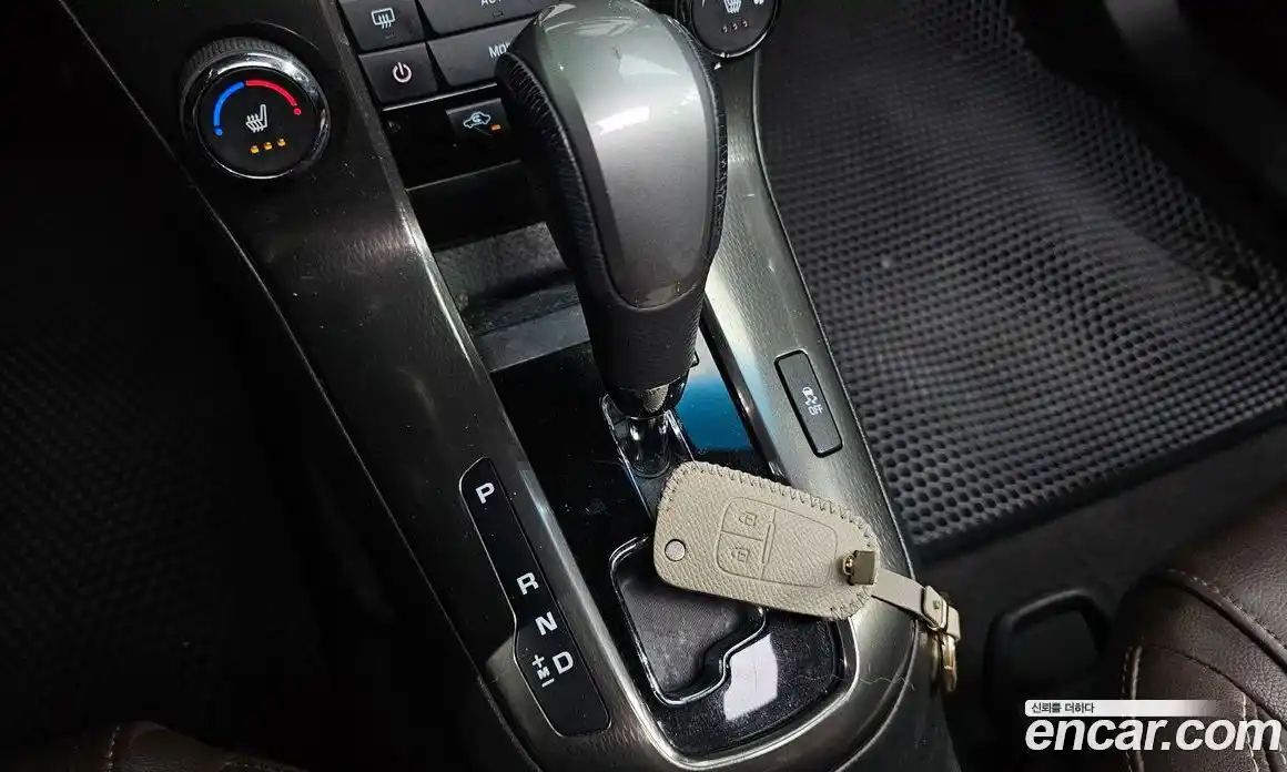 Chevrolet Cruze 2012 1.8 автомат (гидро), фото 9