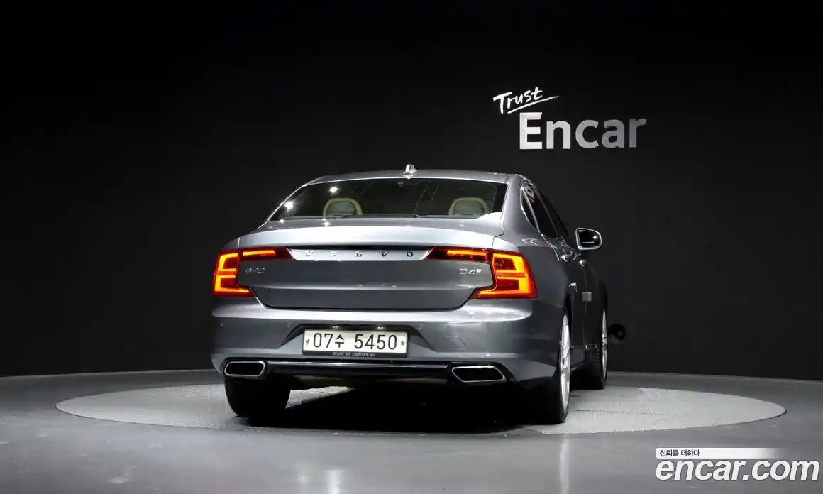 Volvo S90 2017 2.0 автомат (гидро), фото 4