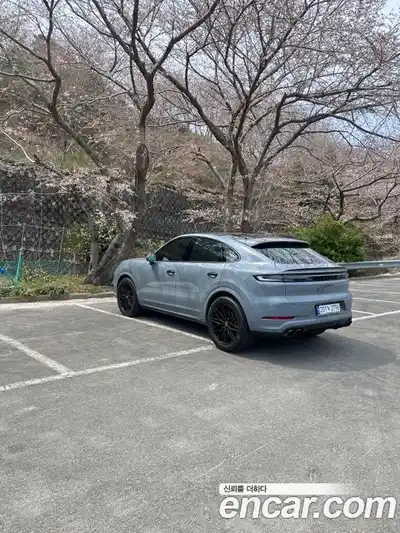 Porsche Cayenne 2024 3.0 автомат (гидро), миниатюра 2