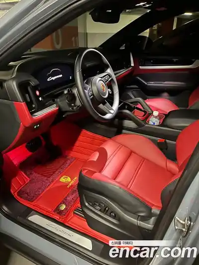 Porsche Cayenne 2024 3.0 автомат (гидро), миниатюра 7