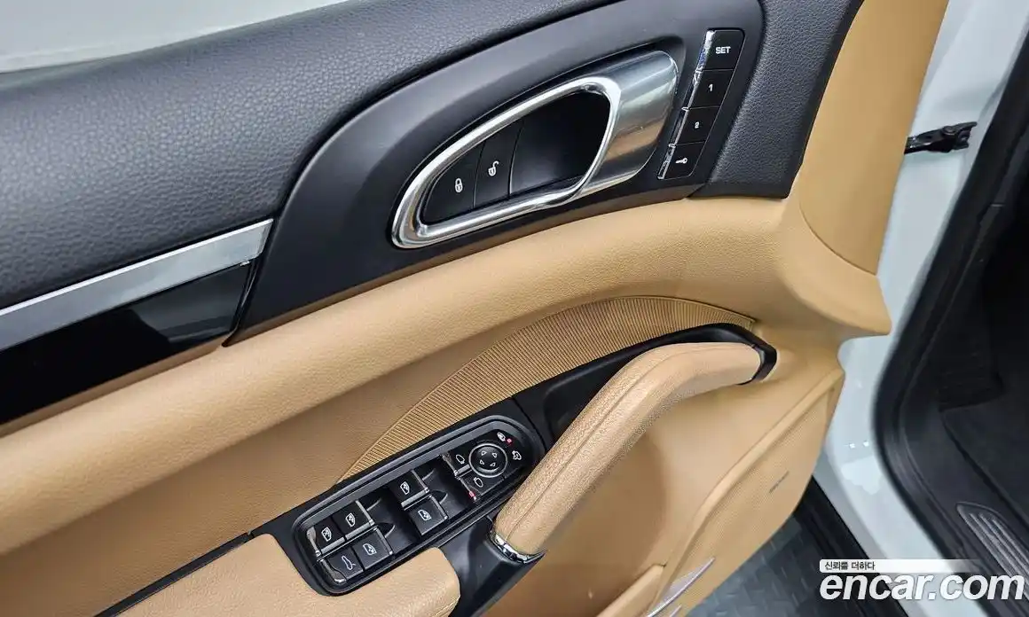 Porsche Cayenne 2016 3.0 автомат (гидро), фото 18