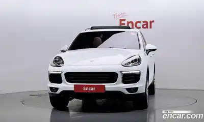 Porsche Cayenne 2016 3.0 автомат (гидро), миниатюра 3