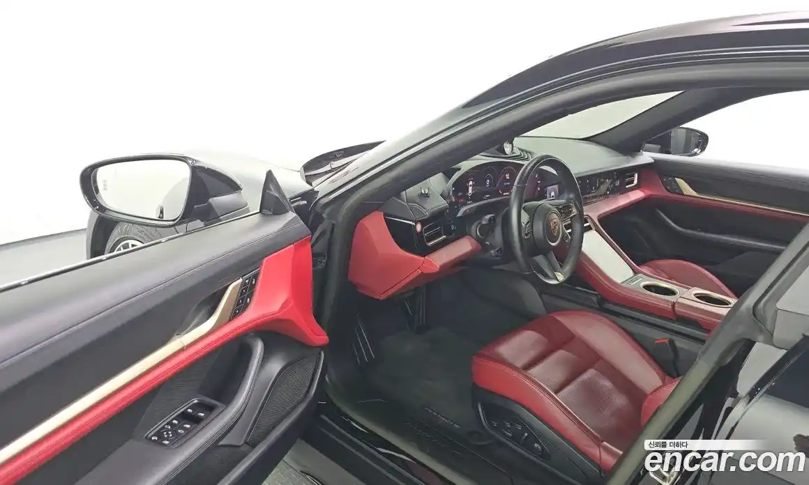 Porsche Taycan 2022 0.1 автомат (гидро), фото 13