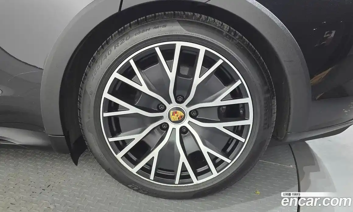 Porsche Taycan 2022 0.1 автомат (гидро), фото 7