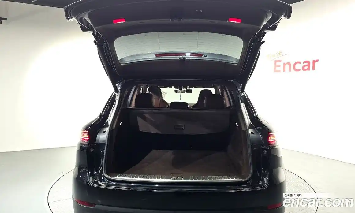 Porsche Cayenne 2019 3.0 автомат (гидро), фото 17
