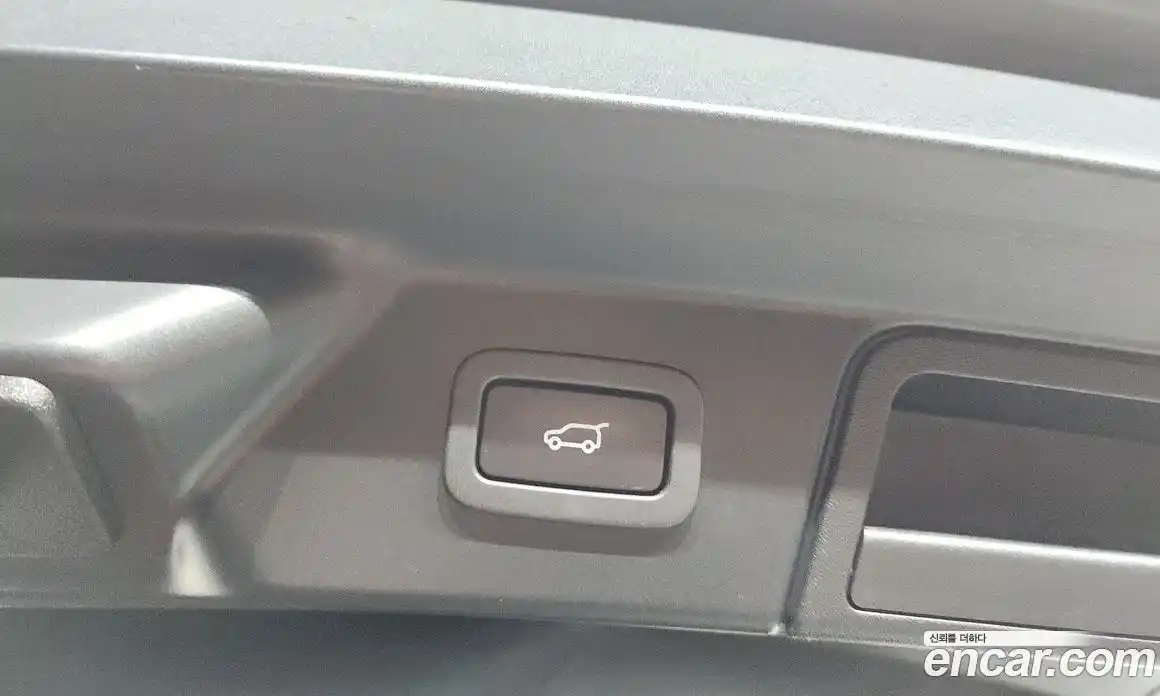 Land Rover Range Rover Velar 2019 3.0 автомат (гидро), фото 23
