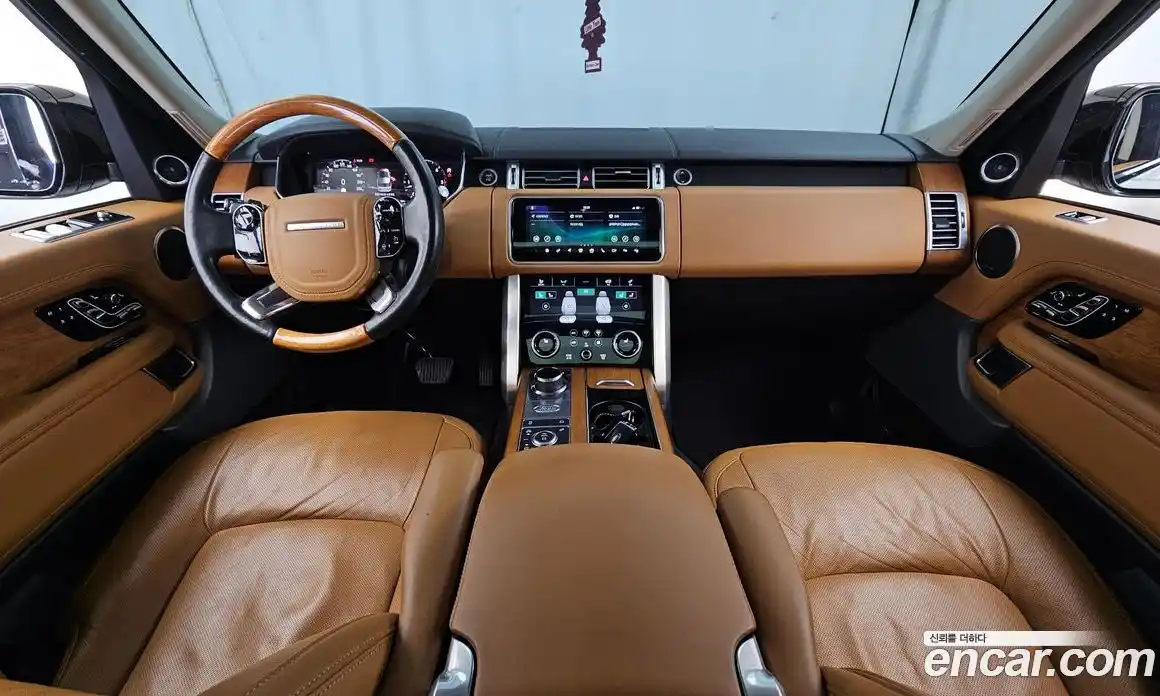 Land Rover Range Rover 2020 4.4 автомат (гидро), фото 7