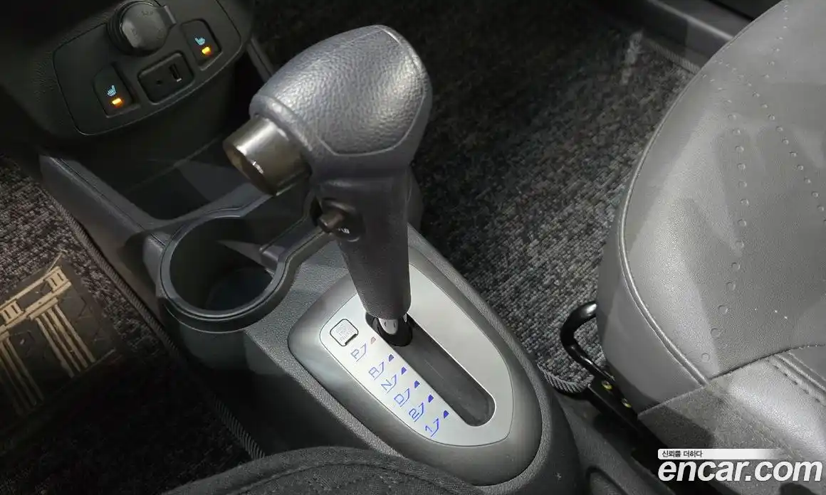 Chevrolet Spark 2014 1.0 автомат (гидро), фото 12
