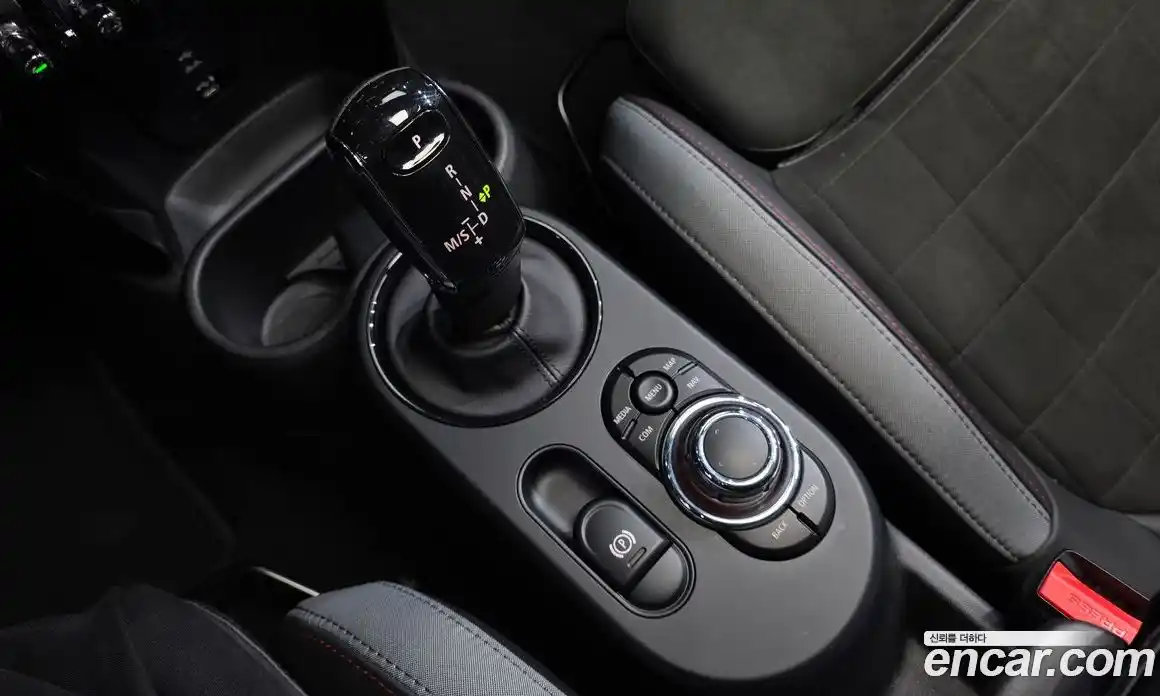 Mini Cooper 2021 2.0 автомат (гидро), фото 12