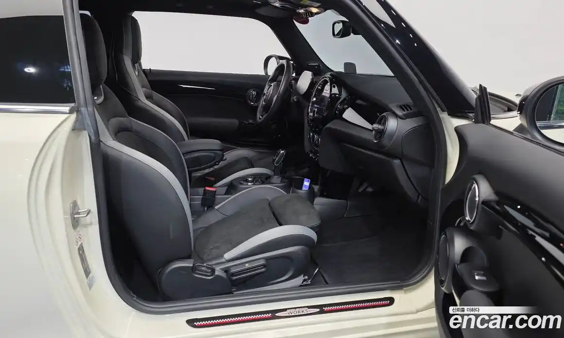 Mini Cooper 2021 2.0 автомат (гидро), фото 17
