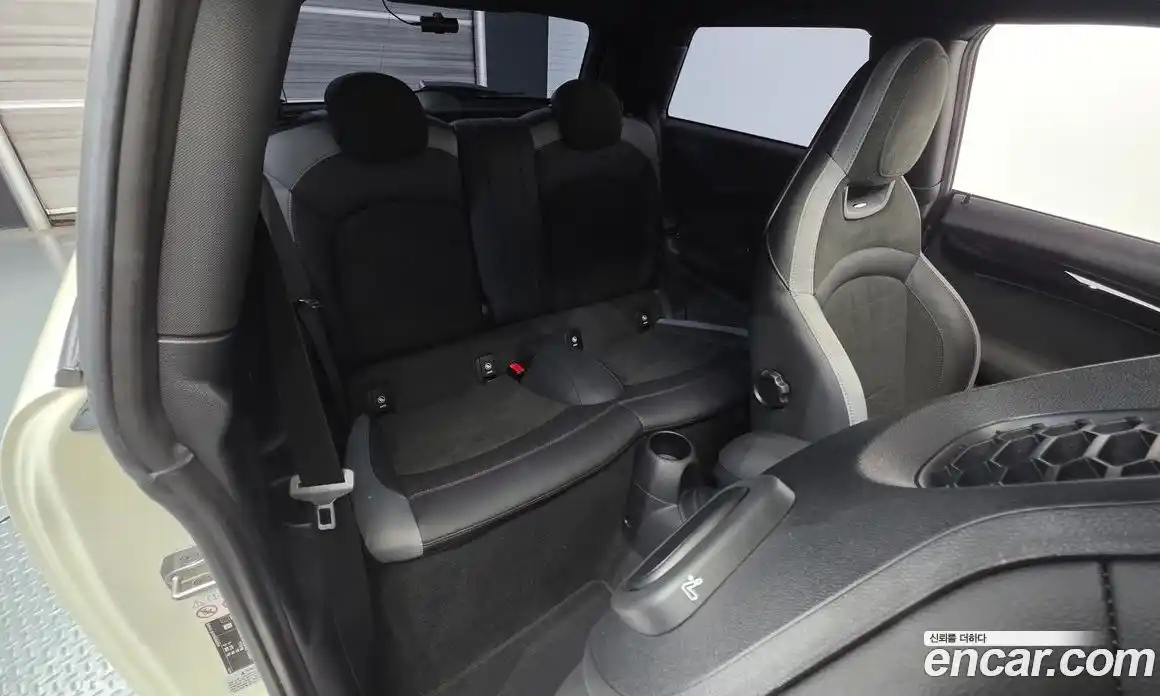 Mini Cooper 2021 2.0 автомат (гидро), фото 18