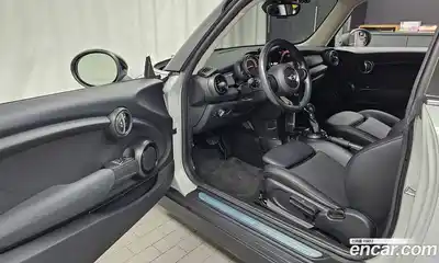 Mini Cooper 2017 1.5 автомат (гидро), миниатюра 10