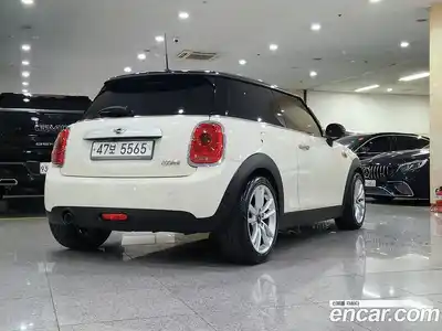 Mini Cooper 2014 1.5 автомат (гидро), миниатюра 3