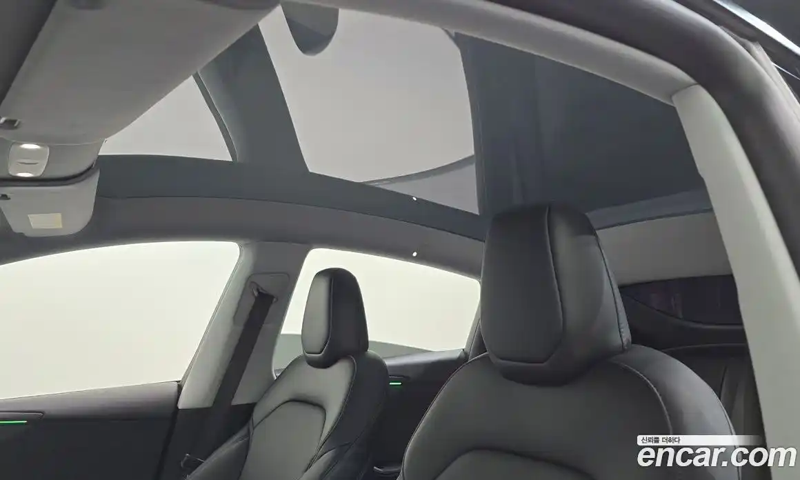 Tesla Model Y 2025 0.2 автомат (гидро), фото 15 Tesla Model Y 2025 0.2 автомат (гидро), фото 15