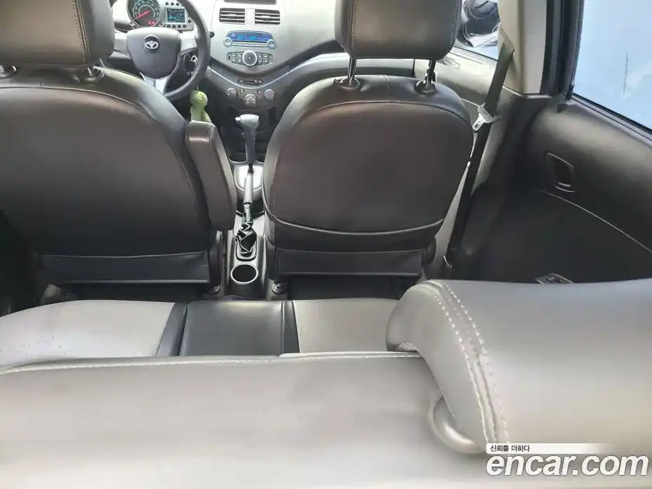 Chevrolet Matiz 2011 1.0 автомат (гидро), фото 14