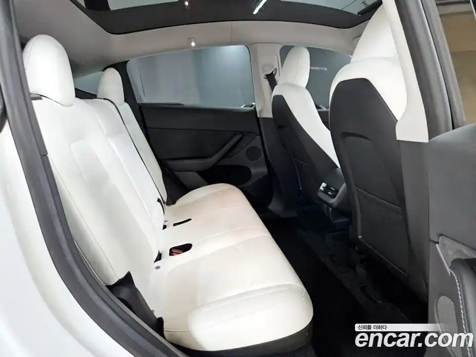 Tesla Model Y 2023 0.2 автомат (гидро), фото 12 Tesla Model Y 2023 0.2 автомат (гидро), фото 12
