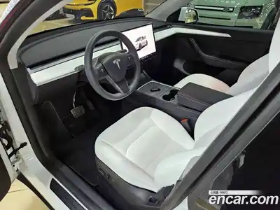 Tesla Model Y 2023 0.2 автомат (гидро), миниатюра 7 Tesla Model Y 2023 0.2 автомат (гидро), миниатюра 7