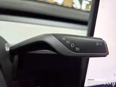 Tesla Model Y 2023 0.2 автомат (гидро), миниатюра 9 Tesla Model Y 2023 0.2 автомат (гидро), миниатюра 9