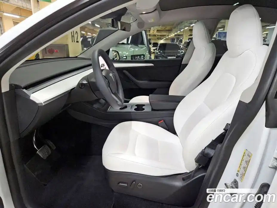 Tesla Model Y 2023 0.2 автомат (гидро), фото 10 Tesla Model Y 2023 0.2 автомат (гидро), фото 10