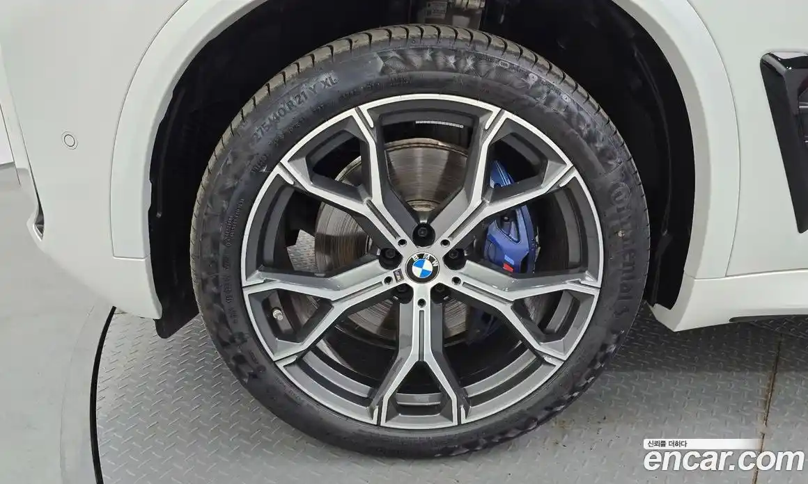 BMW X5 2025 3.0 автомат (гидро), фото 5