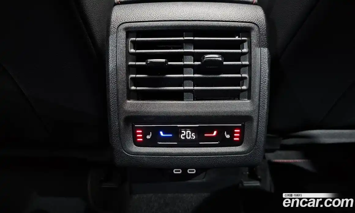 Volkswagen Golf 2024 2.0 автомат (гидро), фото 24