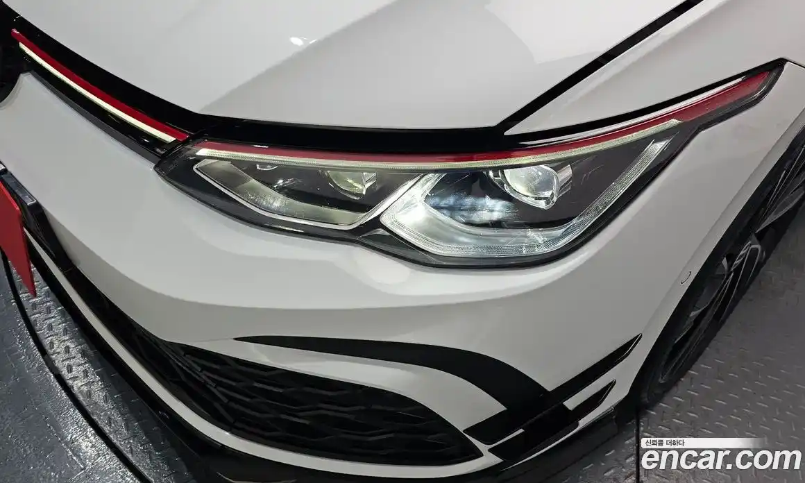 Volkswagen Golf 2024 2.0 автомат (гидро), фото 7