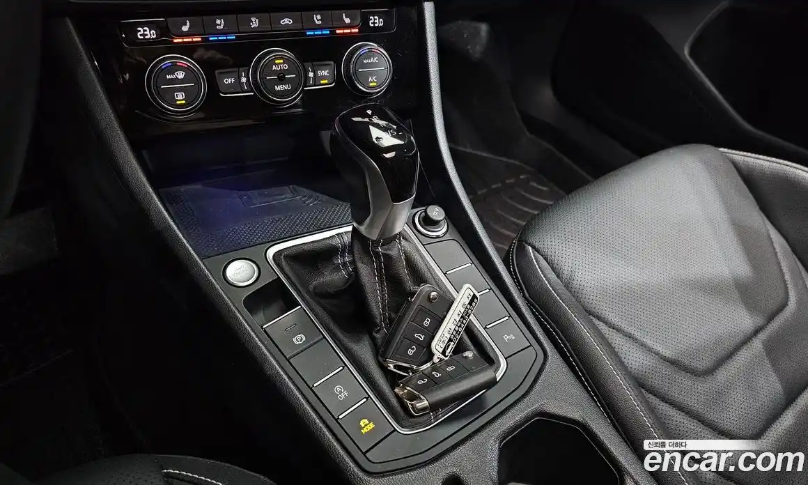 Volkswagen Jetta 2023 1.5 автомат (гидро), фото 12
