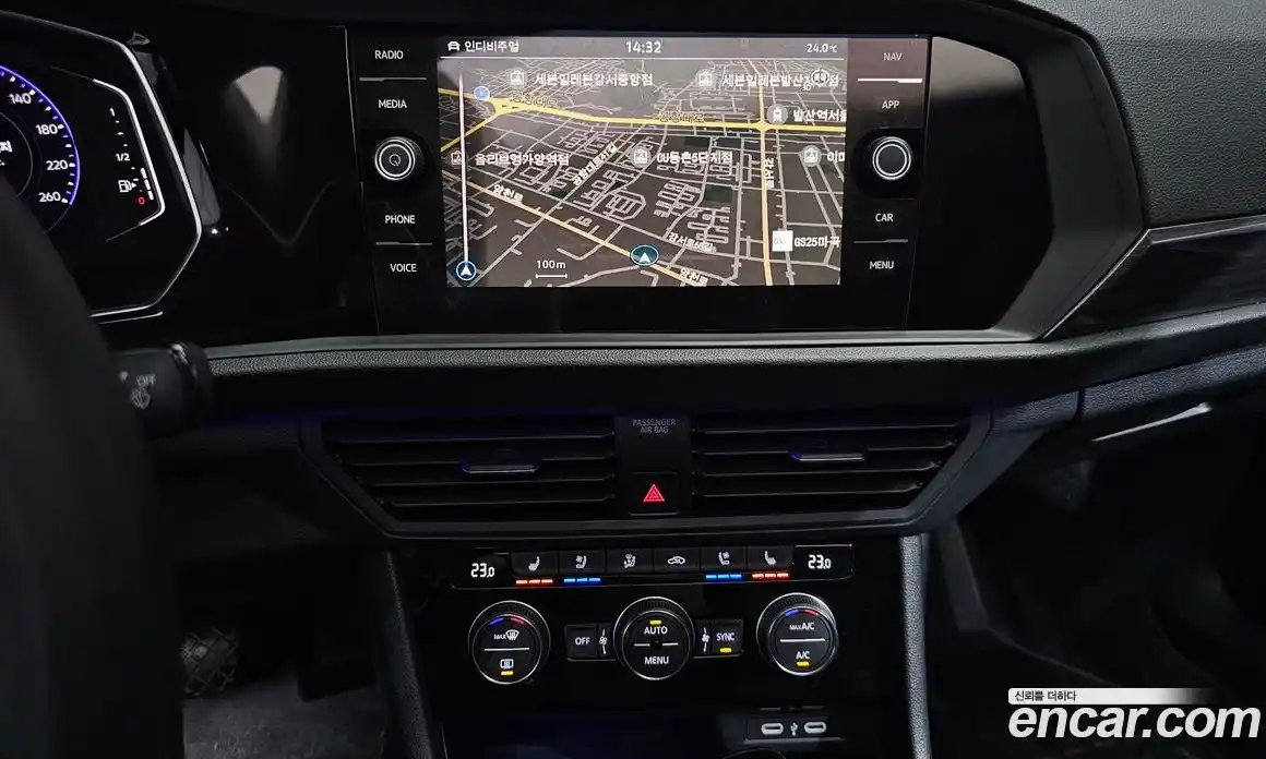 Volkswagen Jetta 2023 1.5 автомат (гидро), фото 20