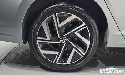 Volkswagen Jetta 2023 1.5 автомат (гидро), миниатюра 7