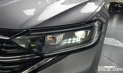 Volkswagen Jetta 2023 1.5 автомат (гидро), миниатюра 8