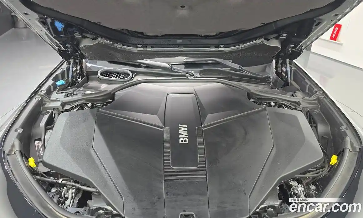 BMW i7 2025 0.3 автомат (гидро), фото 6