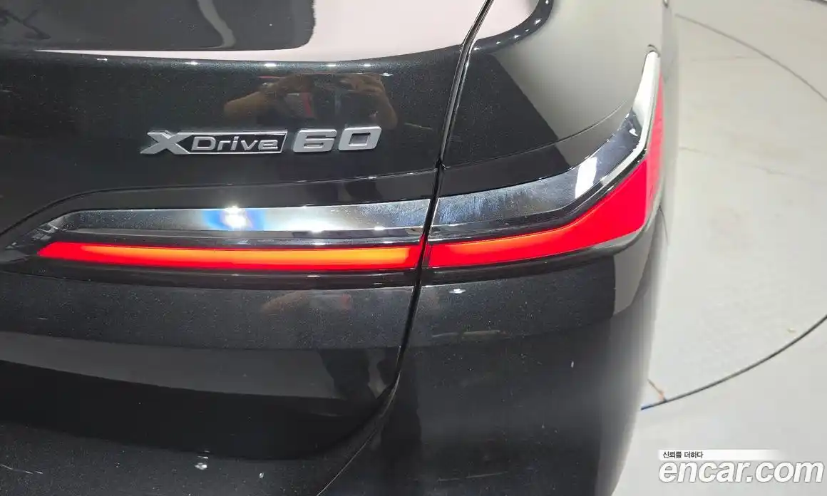 BMW i7 2025 0.3 автомат (гидро), фото 9