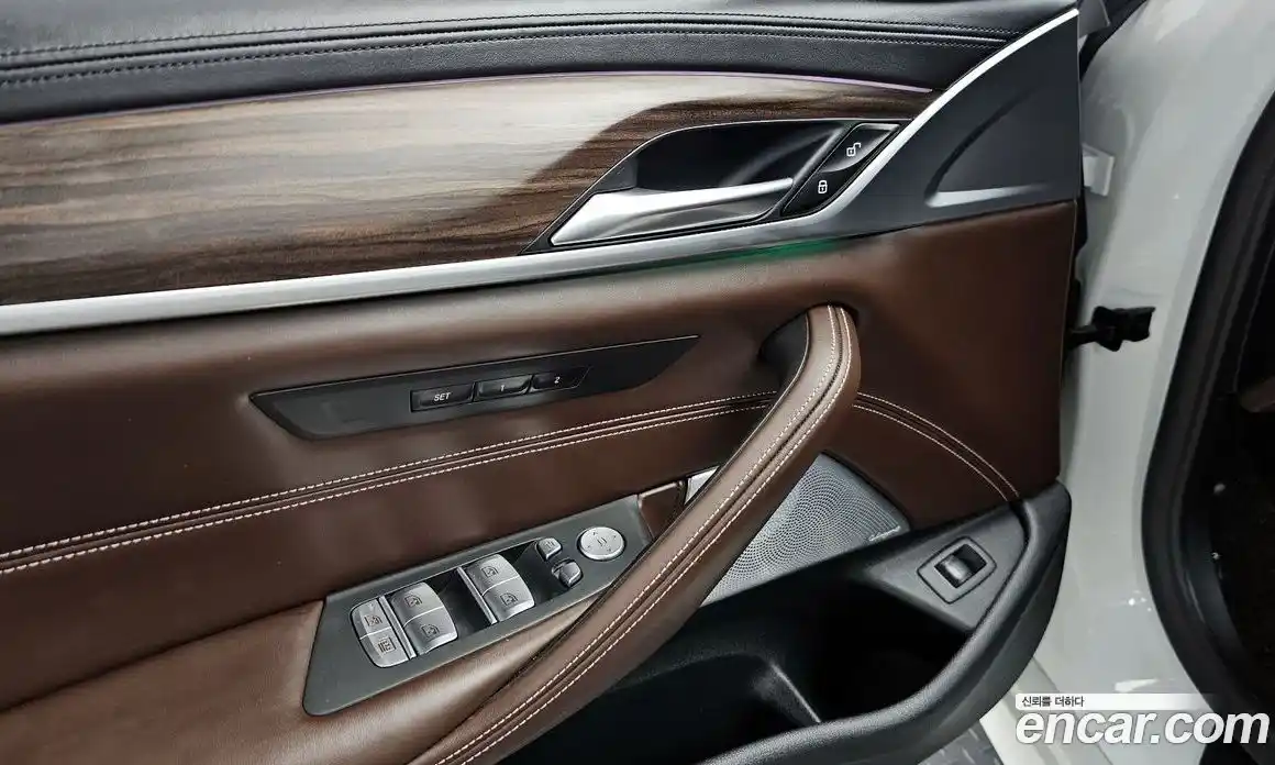 BMW 5 серия 2020 2.0 автомат (гидро), фото 18