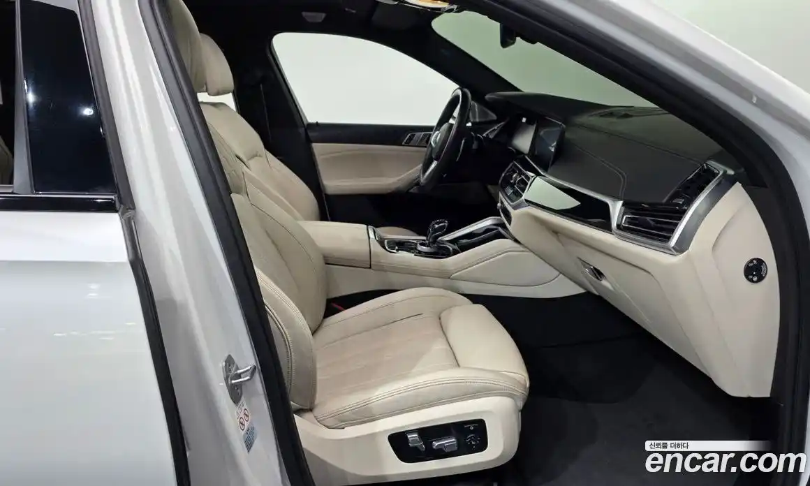 BMW X6 2021 3.0 автомат (гидро), фото 17