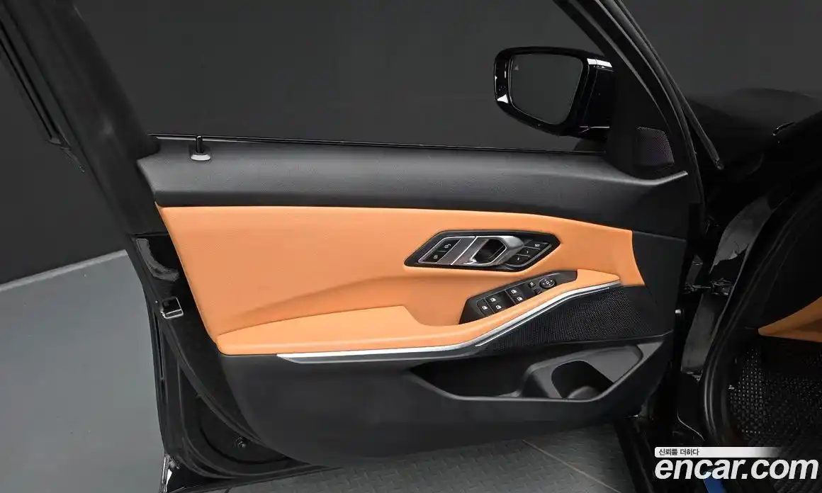 BMW 3 серия 2023 2.0 автомат (гидро), фото 13
