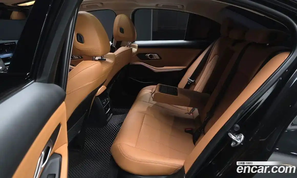 BMW 3 серия 2023 2.0 автомат (гидро), фото 16
