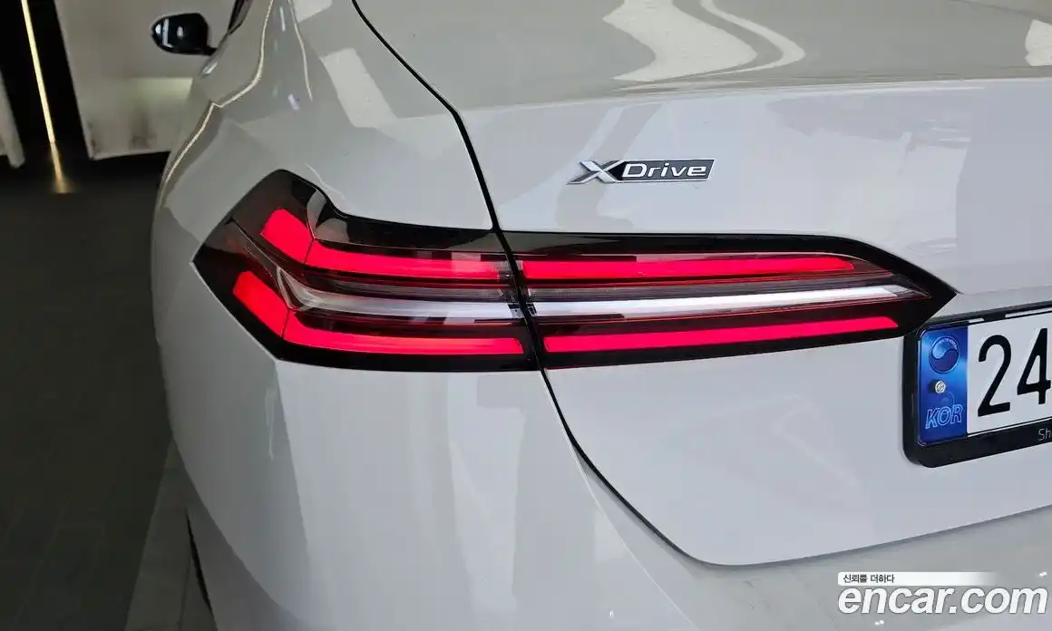 BMW 5 серия 2024 2.0 автомат (гидро), фото 9