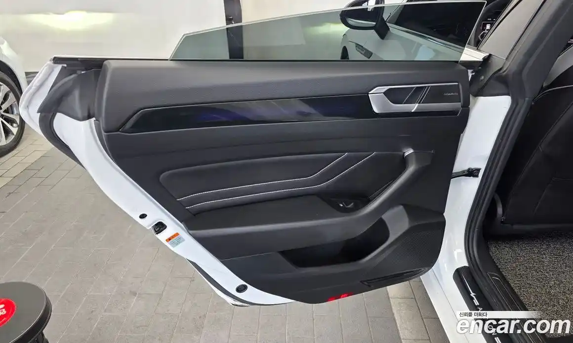 Volkswagen Arteon 2022 2.0 автомат (гидро), фото 15