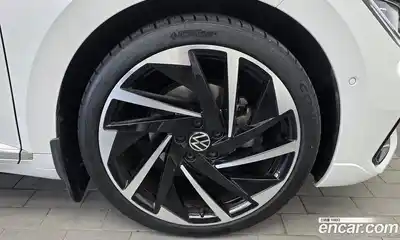 Volkswagen Arteon 2022 2.0 автомат (гидро), миниатюра 7