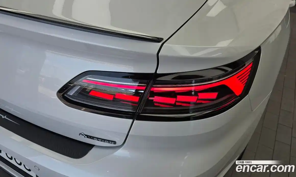 Volkswagen Arteon 2022 2.0 автомат (гидро), фото 9