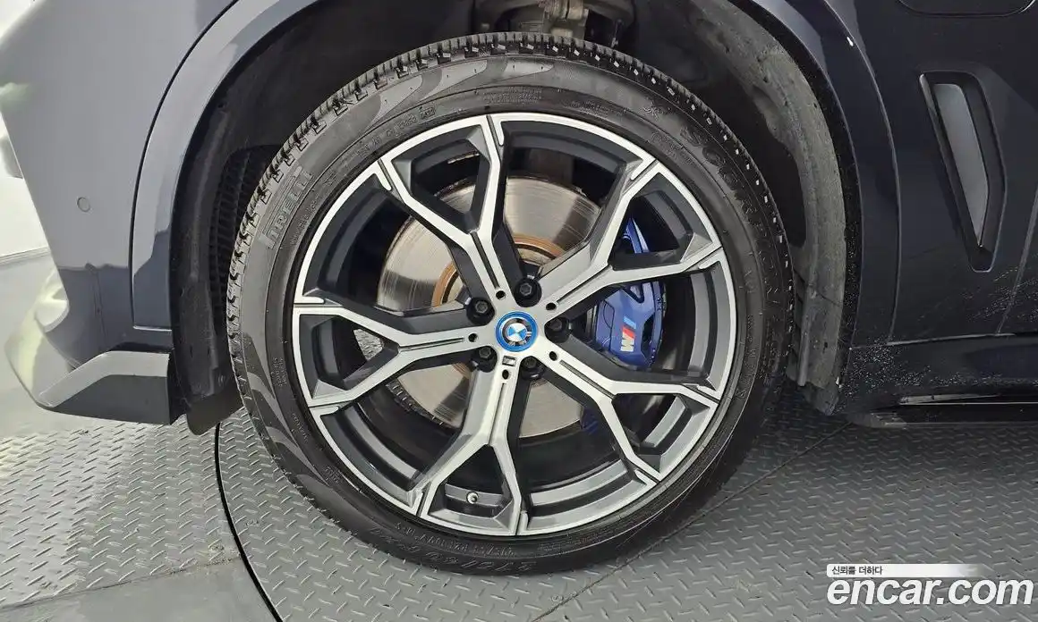 BMW X5 2022 3.0 автомат (гидро), фото 5